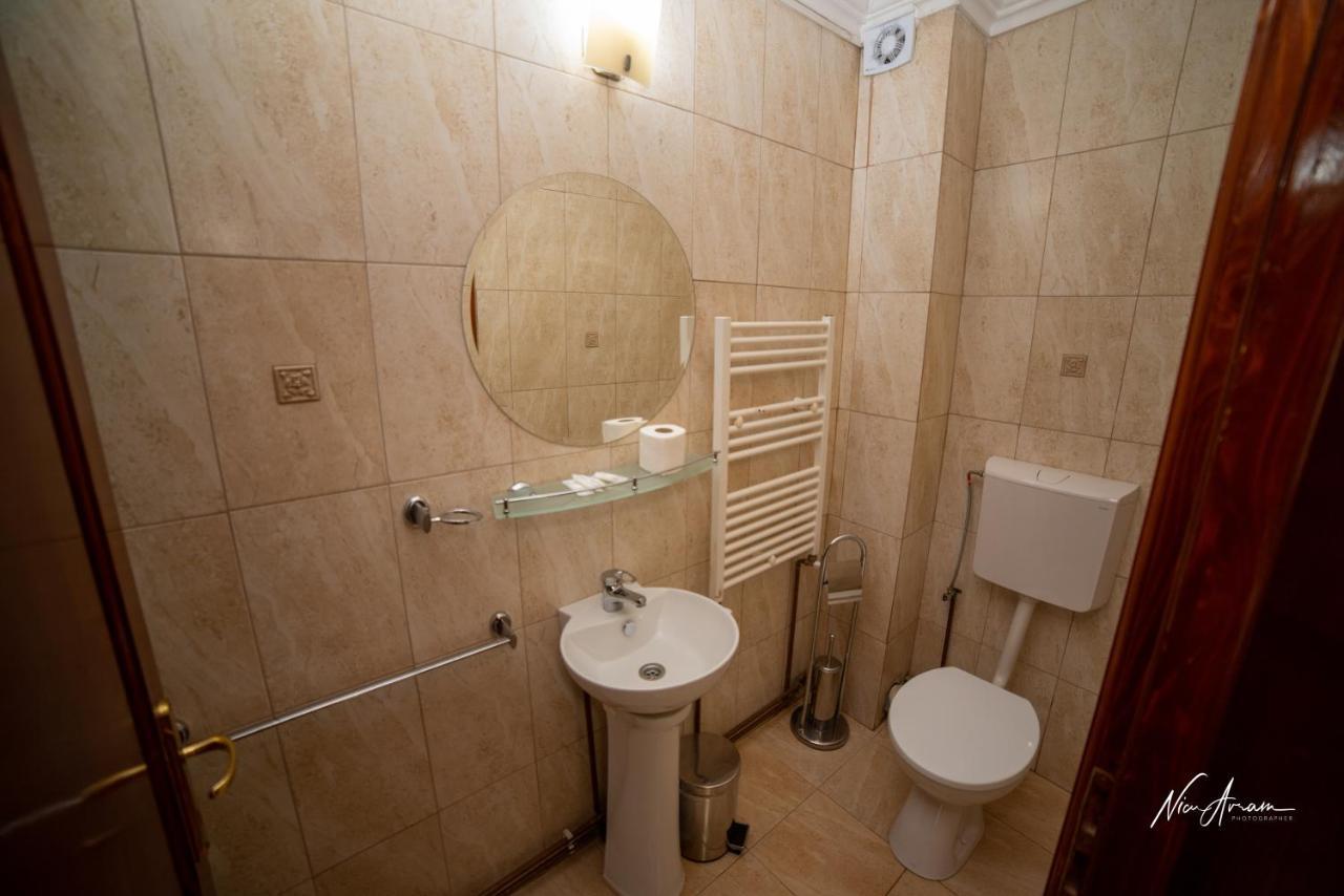 Casa Binu Hotel Arieşeni Eksteriør billede