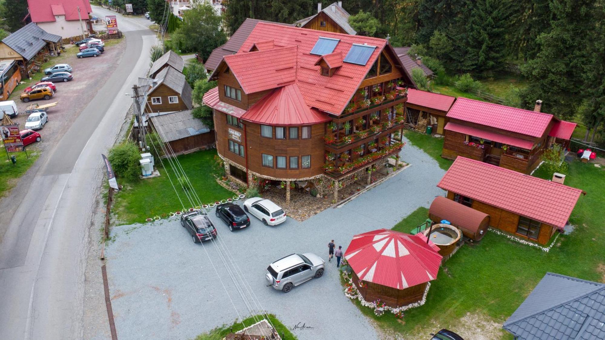 Casa Binu Hotel Arieşeni Eksteriør billede